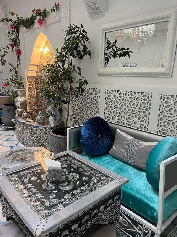 Riad 1001 Couleurs Marrakesh Exterior photo