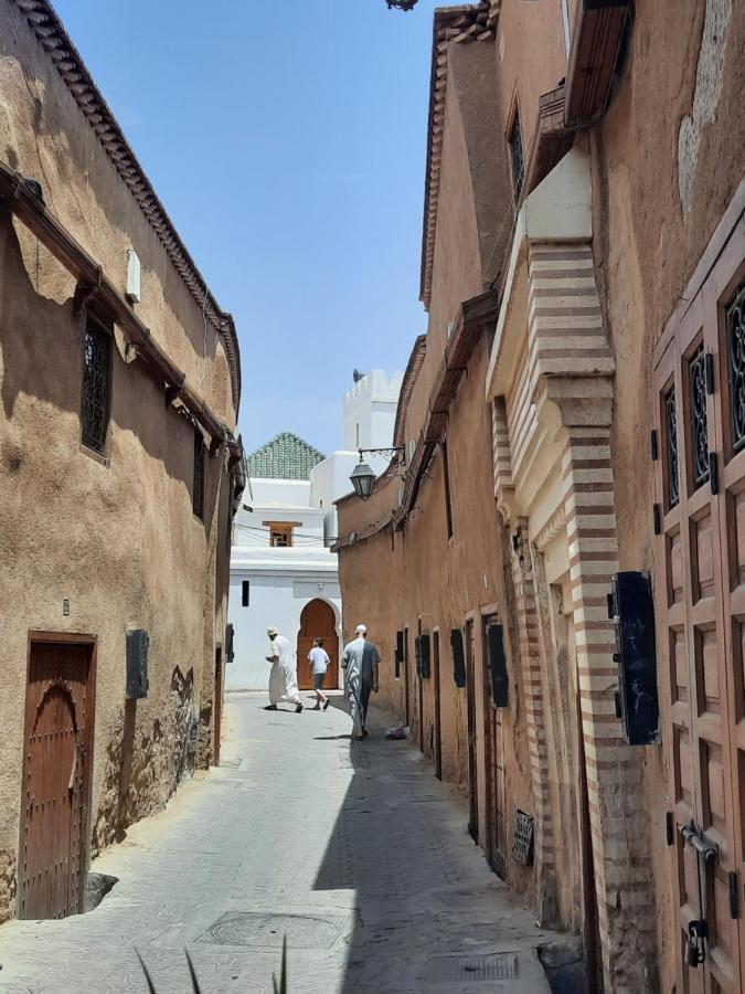 Riad 1001 Couleurs Marrakesh Exterior photo